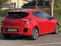 Used Kia Ceed 2015 Red Hatchback