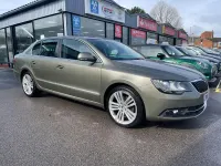 Used Skoda Superb Elegance 190 HP (139 kW) 2016 Green Hatchback