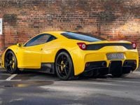 Used Ferrari 458 605 HP (444 kW) 2014 Yellow Coupe