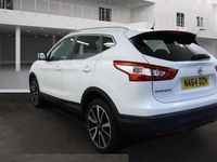 Used Nissan Qashqai Tekna 2014 Pure white SUV