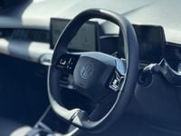 Usado MG MG3 Trophy 194 HP (142 kW) 2024 Prateado Citadino