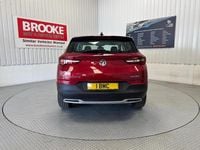 Used Vauxhall Grandland X Business Edition 130 HP (95 kW) 2019 Red SUV