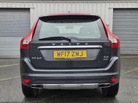 Used Volvo XC60 SE Lux 190 HP (139 kW) 2017 Grey SUV