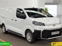 Used Toyota Proace 145 HP (106 kW) 2024 White MPV