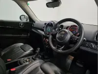 Used Mini Cooper Countryman Exclusive 134 HP (98 kW) 2019 Green SUV