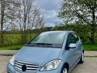 Begagnad Mercedes A160 Avantgarde 2009 Blå Halvkombi