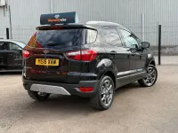 Usado Ford Ecosport Titanium 95 HP (69 kW) 2016 Preto SUV