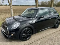 Used Mini Cooper Hatch 134 HP (98 kW) 2018 Black Hatchback