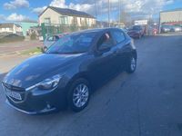 Używany Mazda 2 105 KM (77 kW) 2015 Szary Hatchback