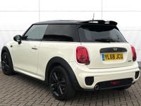 Used Mini Cooper Hatch 136 HP (100 kW) 2021 Hatchback