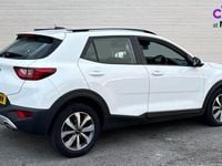 Used Kia Stonic 99 HP (72 kW) 2022 White SUV