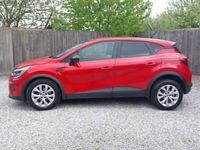 Used Renault Captur Iconic 91 HP (66 kW) 2022 Red SUV