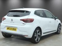 Used Renault Clio V RS Line 90 HP (66 kW) 2023 White Hatchback