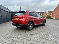Second-hand Peugeot 2008 Allure 2015 Roșu SUV