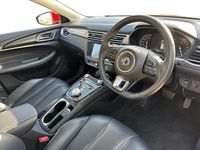 Used MG MG5 EV Exclusive 114 kW (156 HP) 2022 Red Estate