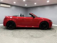 Used Audi TT Roadster Black Edition 180 HP (132 kW) 2017 Red Cabriolet