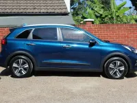 Used Kia Niro 2020 Blue SUV
