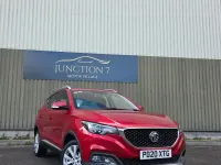 Used MG ZS Excite 111 HP (81 kW) 2020 Red SUV
