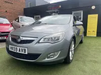 Second-hand Vauxhall Astra 115 CP (84 kW) 2009 Argintiu Hatchback