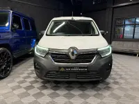 Usado Renault Kangoo 2023 Branco Monovolume