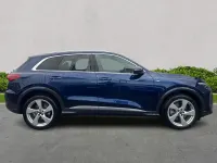 Used Audi Q5 S-Line 204 HP (150 kW) 2026 Blue SUV