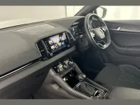 Gebraucht Skoda Karoq SportLine 190 PS (139 kW) 2023 Weiß SUV