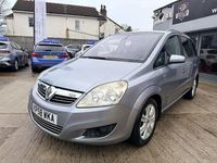 Second-hand Vauxhall Zafira Elite 120 CP (88 kW) 2009 Argintiu Monovolum