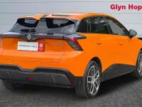 Used MG MG4 EV Trophy 319 kW (435 HP) 2025 Orange Hatchback