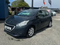 Używany Peugeot 208 Access 110 KM (80 kW) 2015 Szary Hatchback