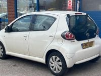 Used Toyota Aygo 68 HP (50 kW) 2012 Hatchback