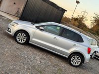 Used VW Polo SE 105 HP (77 kW) 2016 Sliver Hatchback