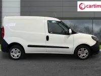 Used Fiat Doblò S 105 HP (77 kW) 2022 White MPV