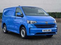 Novo VW Transporter 2025 Azul Van