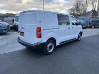 Used Peugeot Expert Premium 130 HP (95 kW) 2024 White Van
