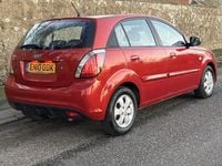 Used Kia Rio 95 HP (69 kW) 2010 Red Hatchback