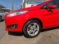 Used Ford Fiesta Zetec 82 HP (60 kW) 2013 Red Hatchback