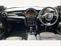 Used Mini Cooper S Premium 176 HP (129 kW) 2023 Red Hatchback