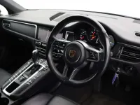 Used Porsche Macan 245 HP (180 kW) 2018 Black SUV