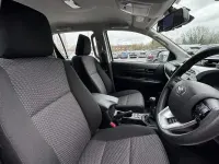 Used Toyota HiLux Active 150 HP (110 kW) 2021 White Pickup