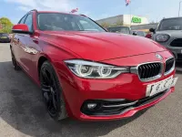 Begagnad BMW 318 Sport Line 2018 Röd Kombi