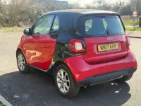 Usado Smart ForTwo Coupé Passion 71 HP (52 kW) 2017 Vermelho Coupé