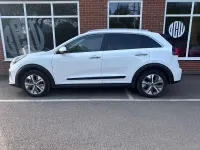 Used Kia e-Niro 2021 White SUV