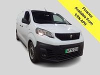 Used Peugeot e-Expert 100 kW (136 HP) 2022 Mauve/pink Van