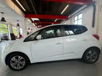 Used Kia Venga 128 HP (94 kW) 2017 White Hatchback