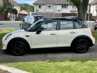 Used Mini Cooper Hatch 2016 White Hatchback