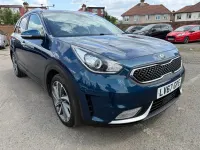 Used Kia Niro 2017 Blue SUV