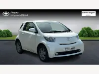 Used Toyota iQ 2013 White Hatchback