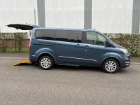 Used Ford Tourneo Titanium 130 HP (95 kW) 2022 Blue MPV