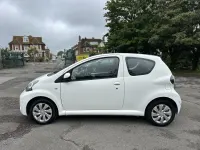 Used Toyota Aygo 68 HP (50 kW) 2014 White Hatchback
