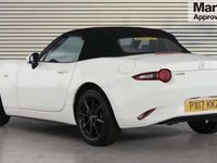 Used Mazda MX5 Inclusive 160 HP (117 kW) 2017 White Cabriolet